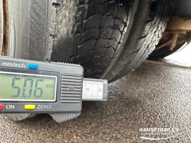 DAF XF 460 FT Manual, 12 / 13